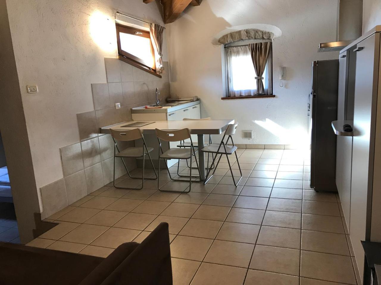 Appartamenti Gardastivo Arco Esterno foto